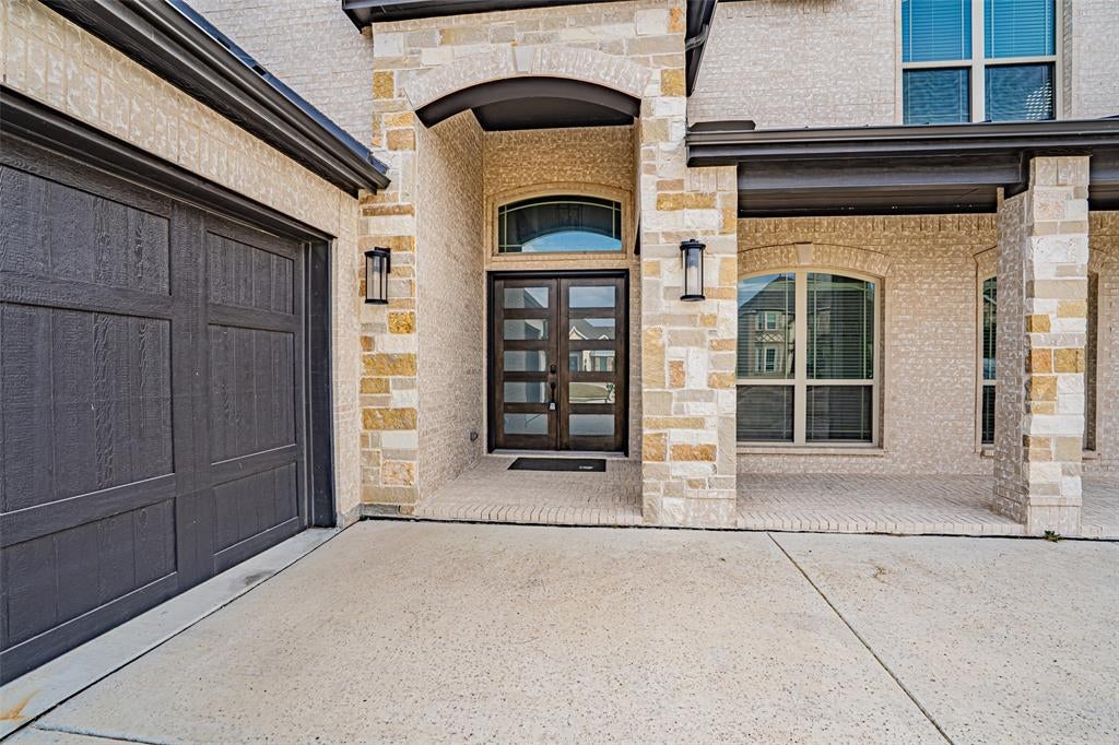 4109 Frontera Vista Drive