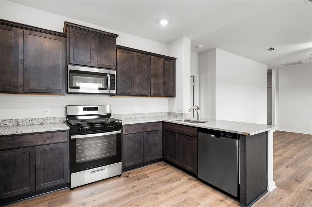 8205 White Wolf Trail