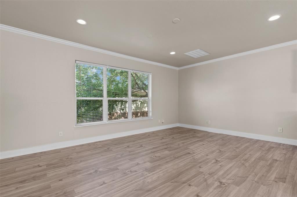 Photo of 4417 Gennaro Street, Dallas, TX 75204 (MLS # 21162529)