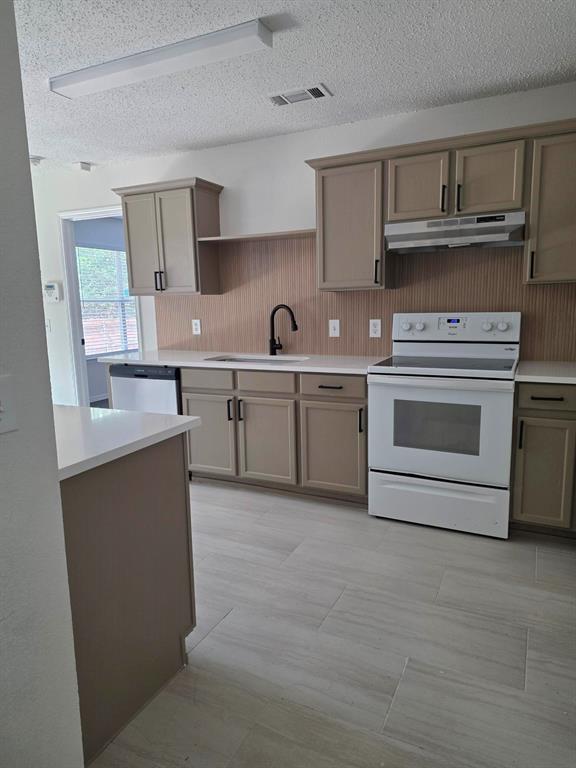 Everglade Park 10 - Residential