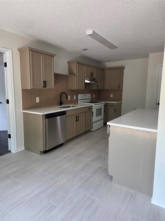 Everglade Park 10 - Residential