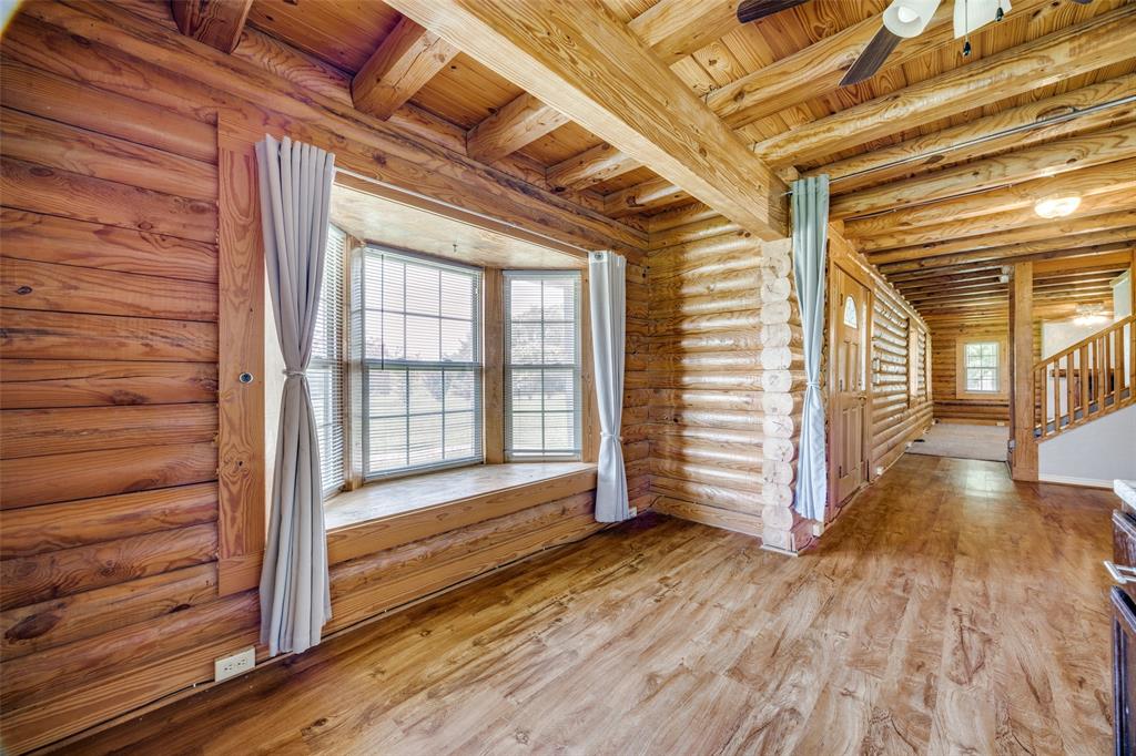 330 County Road 2904