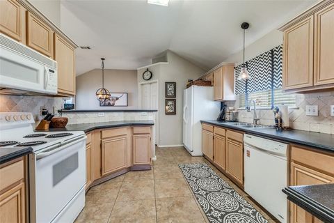 Tiny photo for 2728 Preston Creek, Mesquite, TX 75181 (MLS # 21100034)