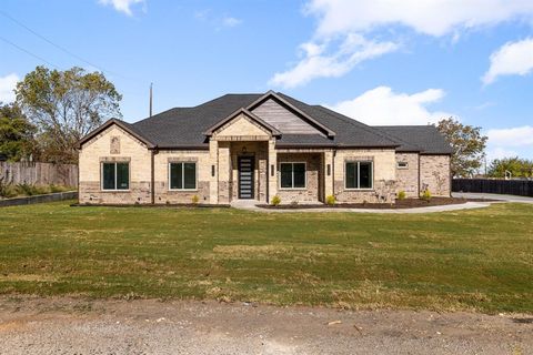 A home in Granbury