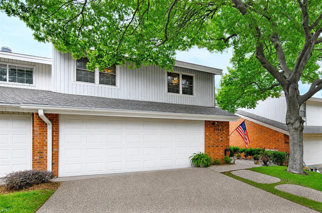 2954 Woodcroft Circle