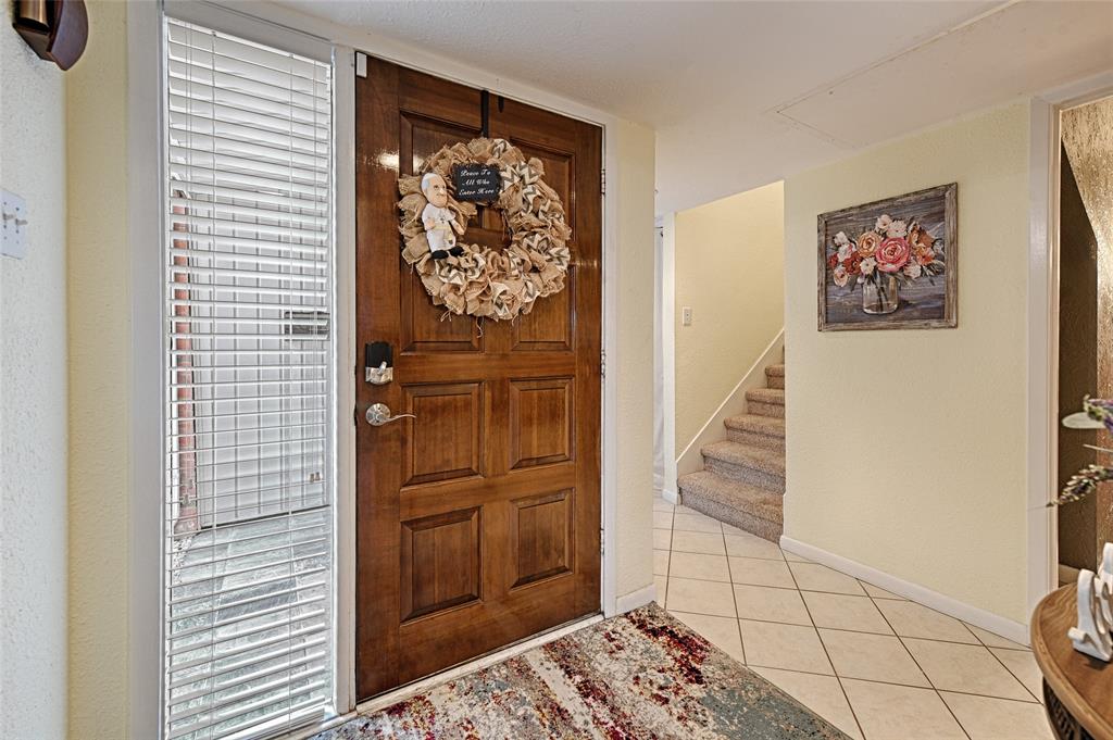 2954 Woodcroft Circle