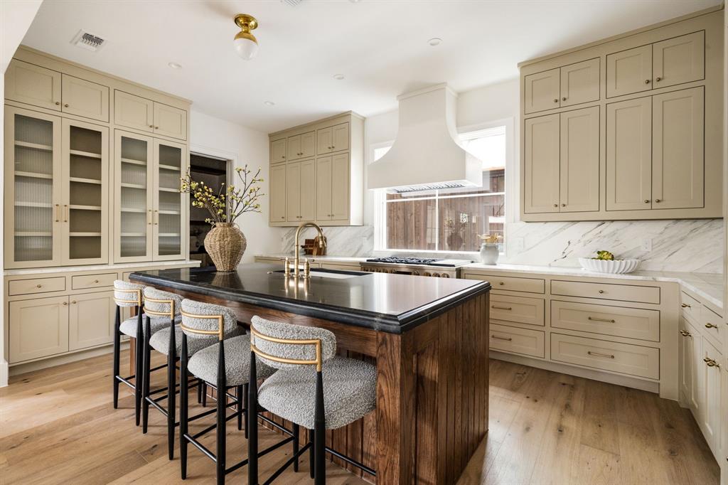Gastonwood 05 - Residential