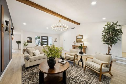 6724 Winterwood Lane Dallas TX 75248