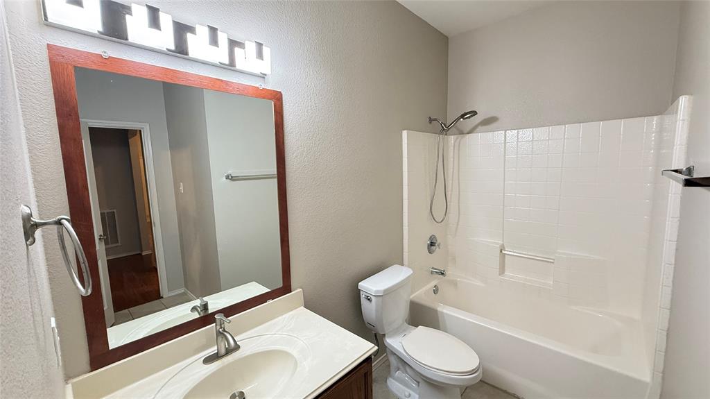 La Frontera - Residential