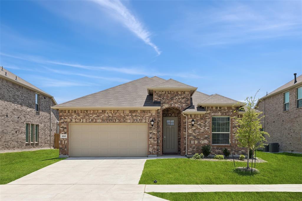 2541 Birchcrest Drive