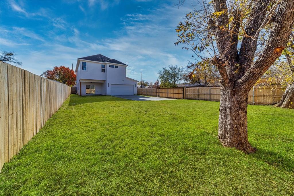 Eagle Ford Gardens - Residential