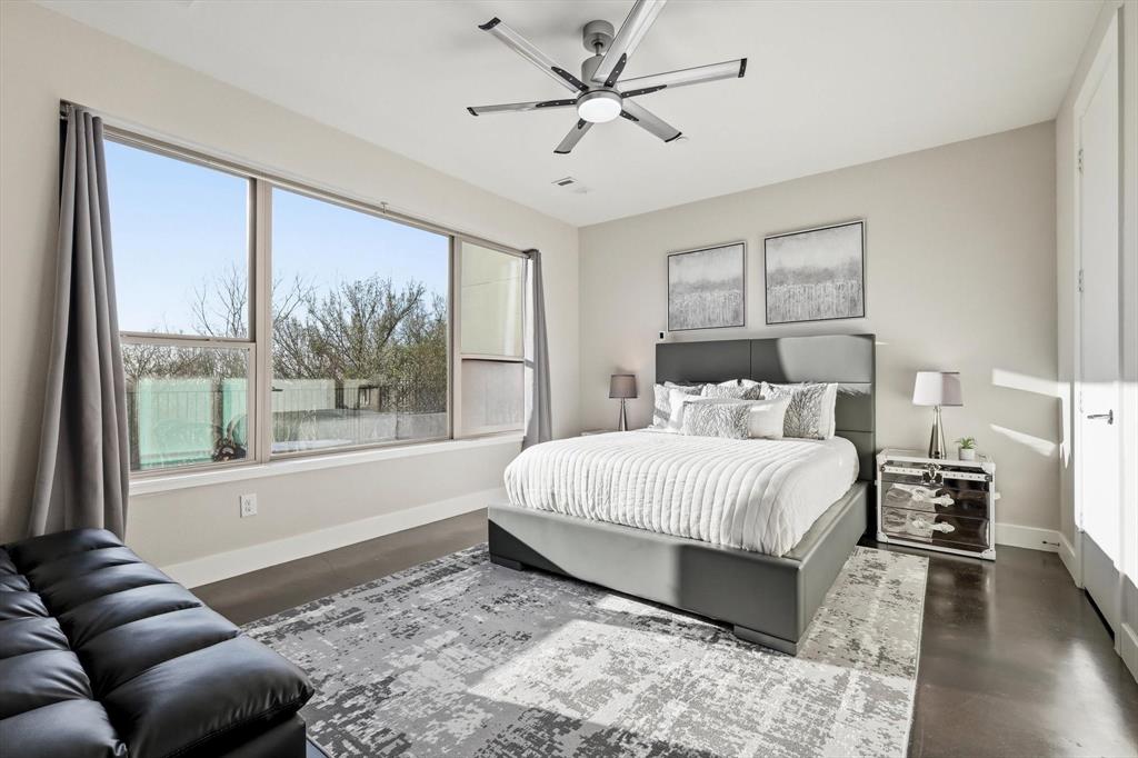 Westport Lakeview Villas - Residential