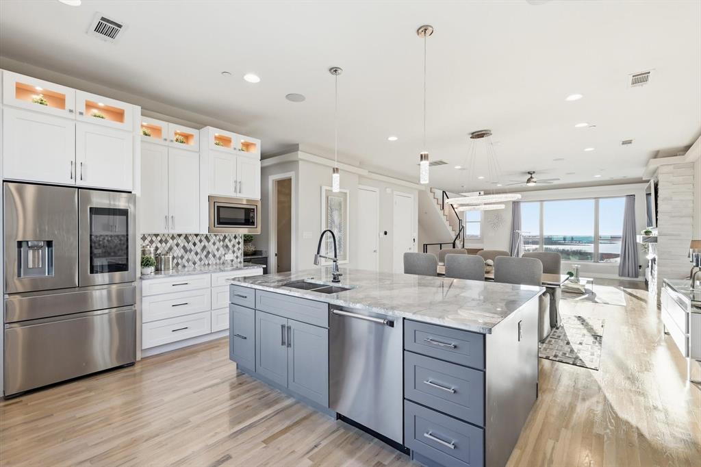 Westport Lakeview Villas - Residential