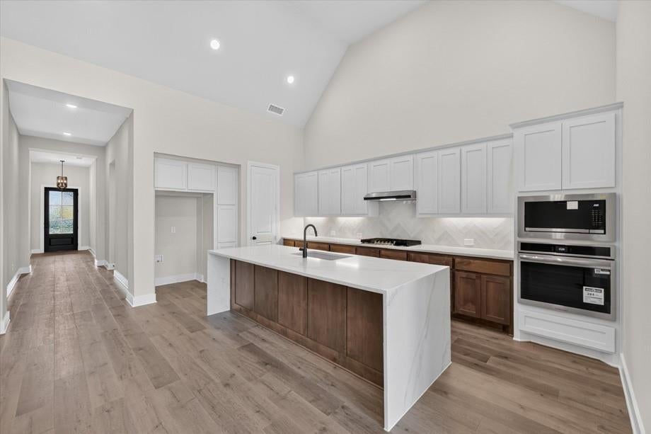 9011 Wildberry Road