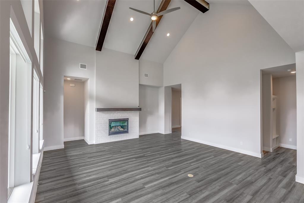 8003 Splitbeard Road