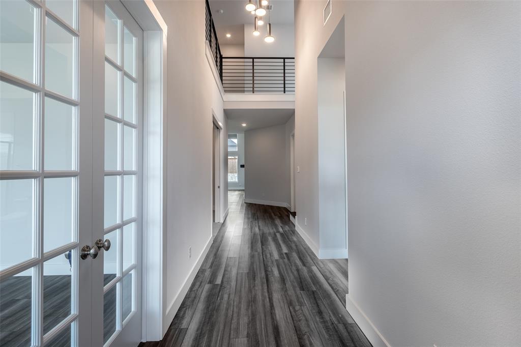 8003 Splitbeard Road