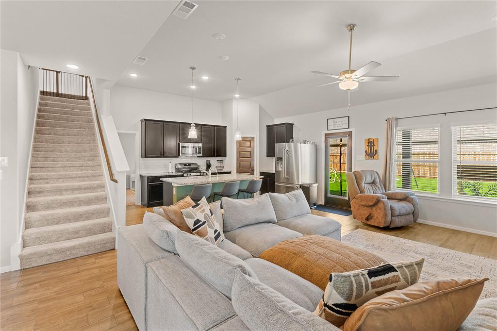 7600 Poplar Drive