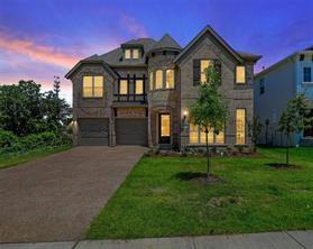 Photo of 5401 Snowberry Drive, Plano, TX 75094 (MLS # 21192303)