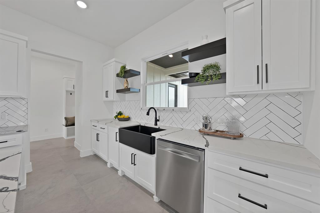 Mullins R L Sub - Residential