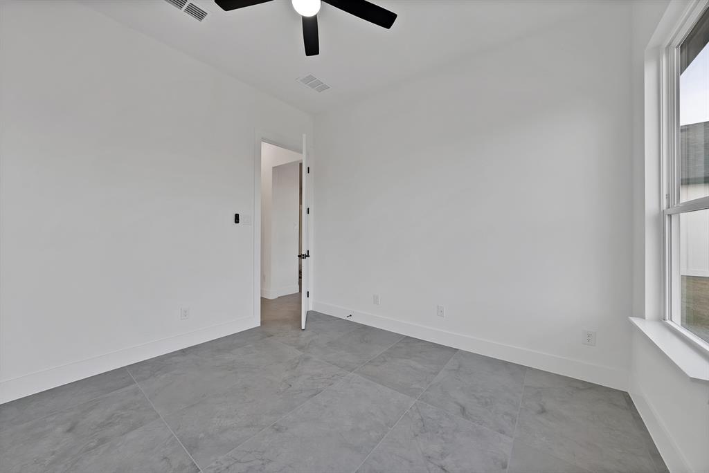 Mullins R L Sub - Residential