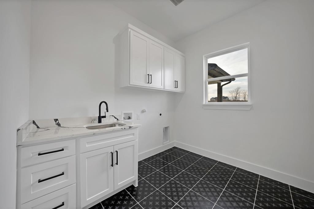 Mullins R L Sub - Residential