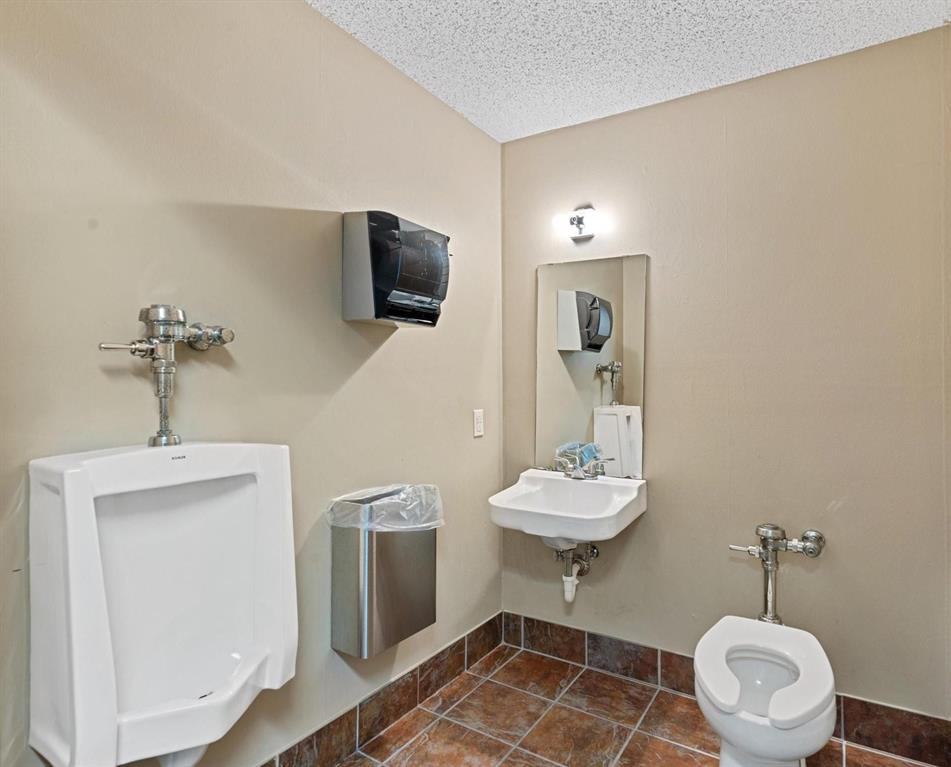 Original Cleburn - Commercial Sale