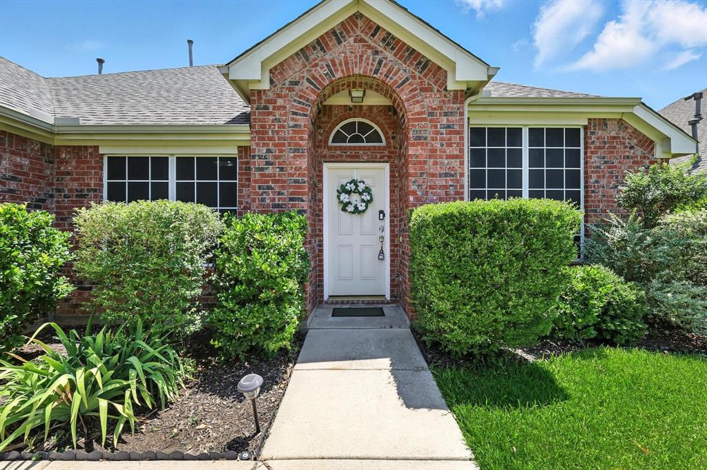 12032 Vienna Apple Road