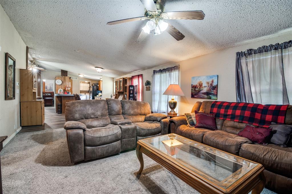 1106 N Fm 1138