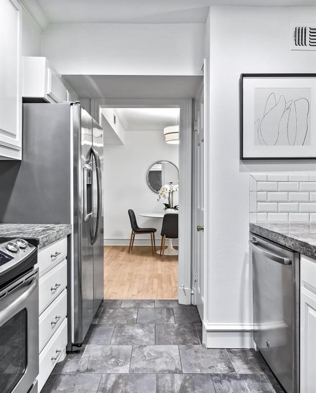 WEST PARK - Residential Lease