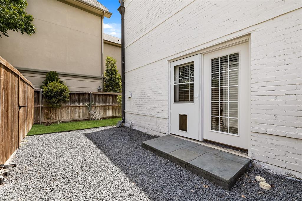 WEST PARK - Residential Lease