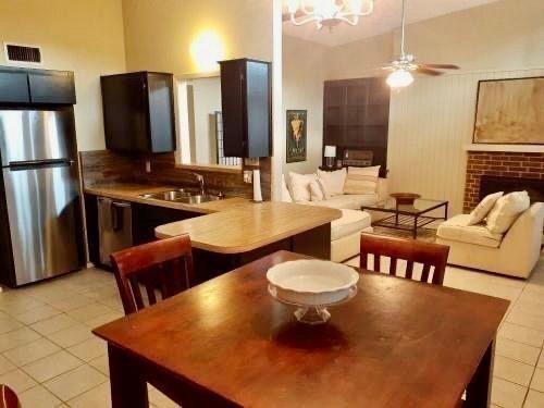 Frisco Heights Add - Residential Lease