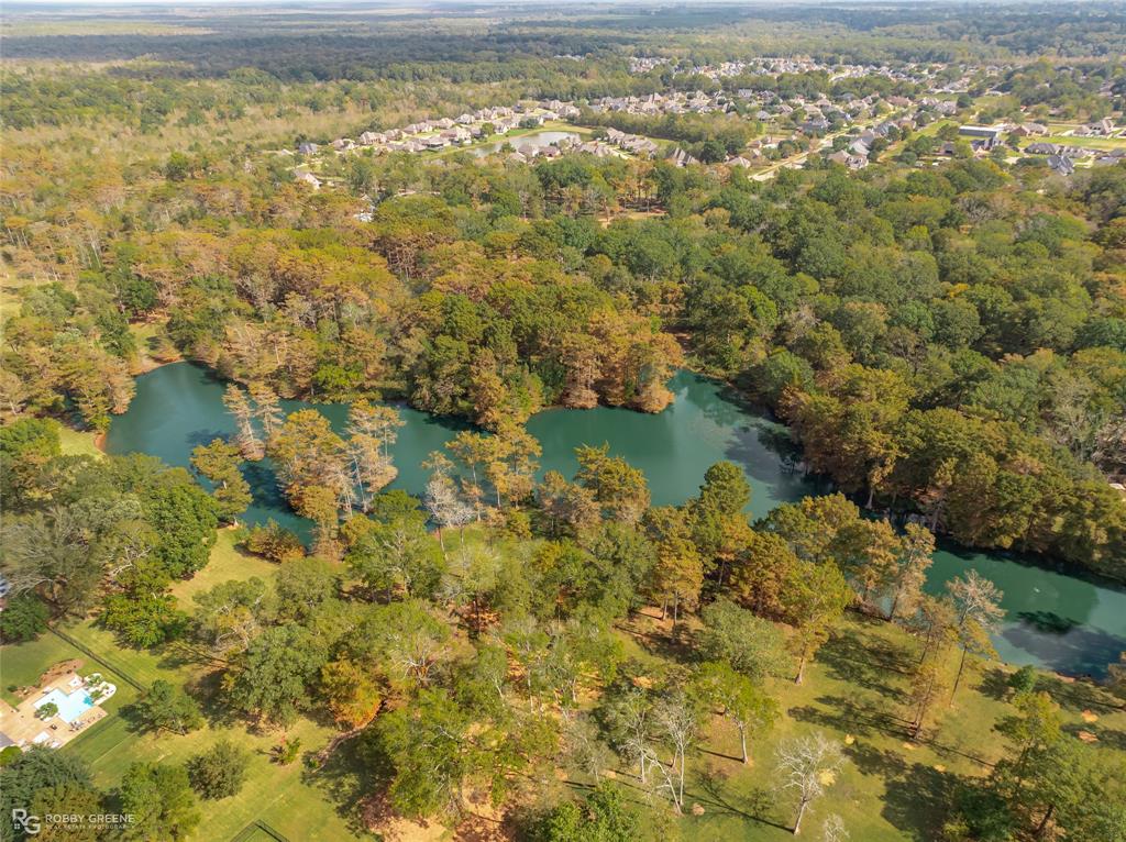 Victorian Pointe in Carriage Oaks - Land