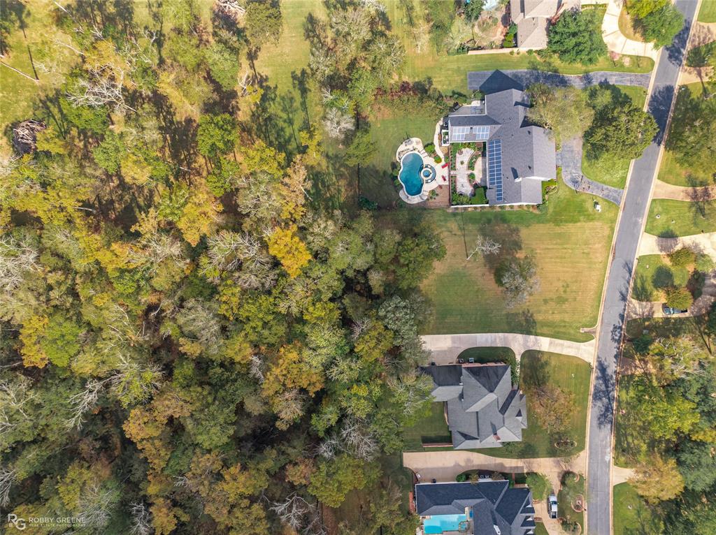 Victorian Pointe in Carriage Oaks - Land