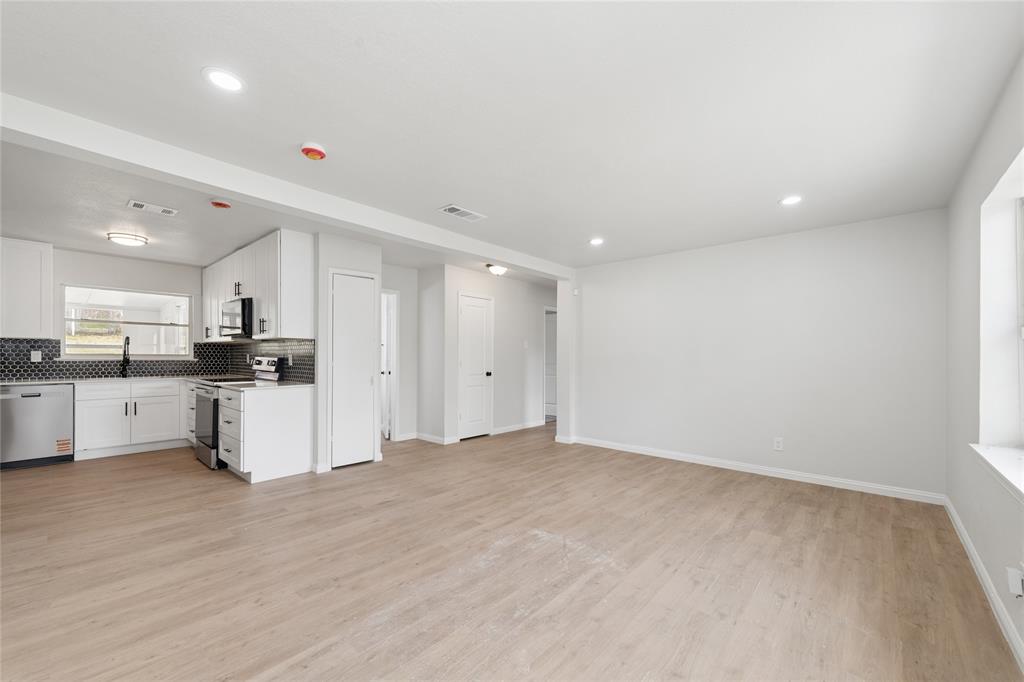 4040 Wind River Drive