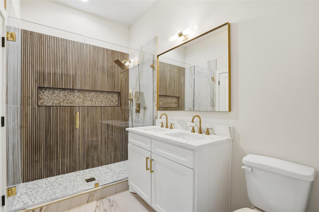 HIGHLAND PARK ADDITION-ARLINGTON - Residential Income