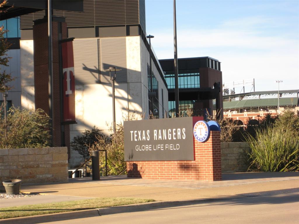 HIGHLAND PARK ADDITION-ARLINGTON - Residential Income