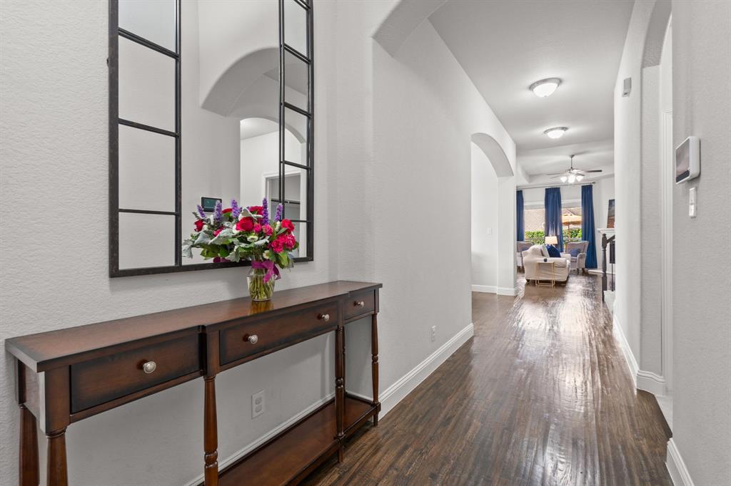 9621 Rosina Trail