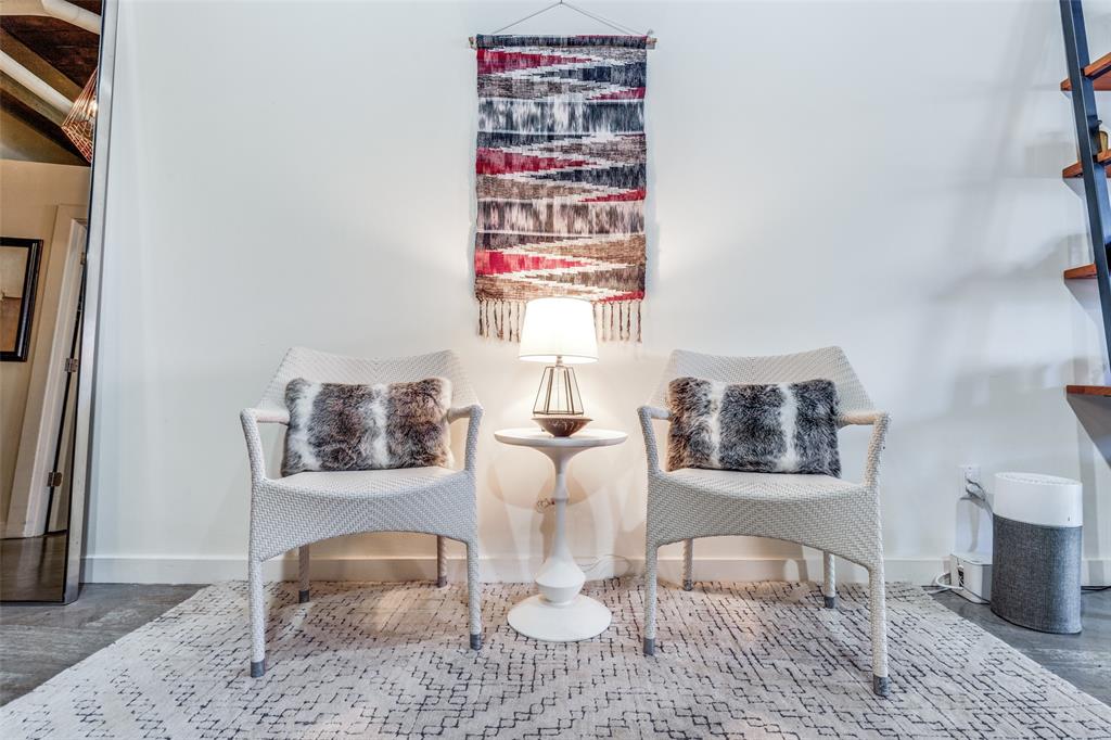 509 Elm Street 503