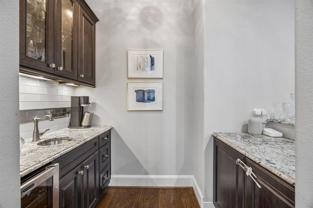 White Rock Place Add - Residential