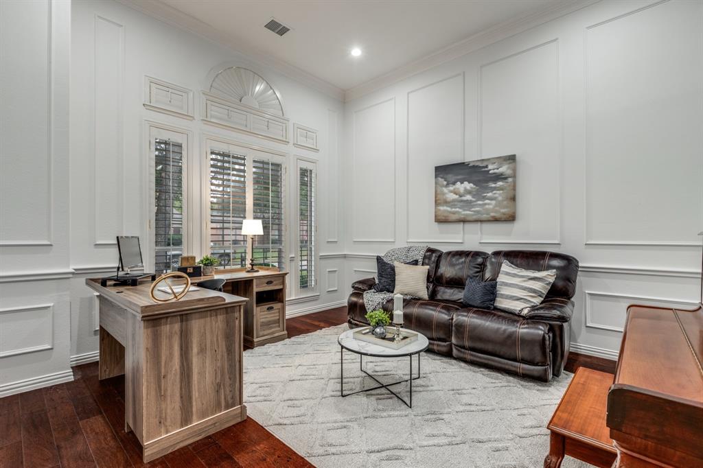 1013 Cross Plains Drive