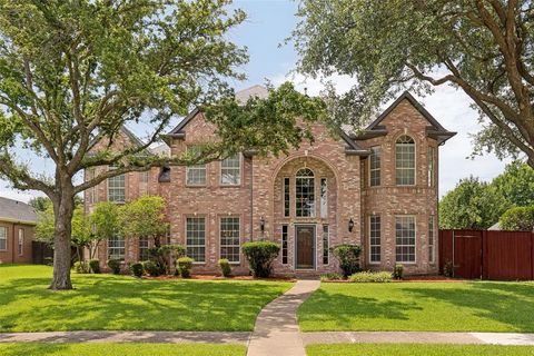 Photo of 5604 Exeter Drive, Richardson, TX 75082 (MLS # 21310849)