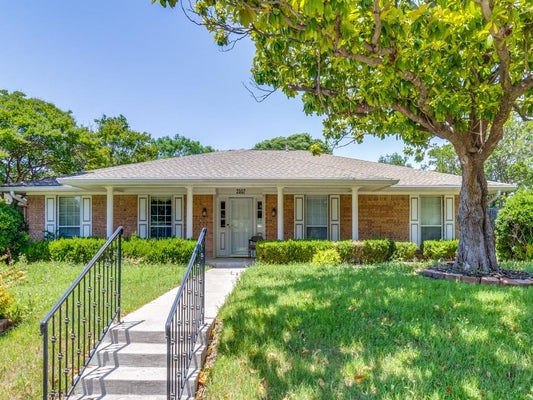 2007 MISTLETOE DR, RICHARDSON, TX 75081 - Image 8da3531e17f9a78fe3cbd8b2017e046f/1643479657