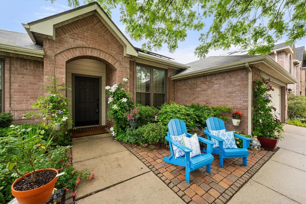904 Lindstrom Drive