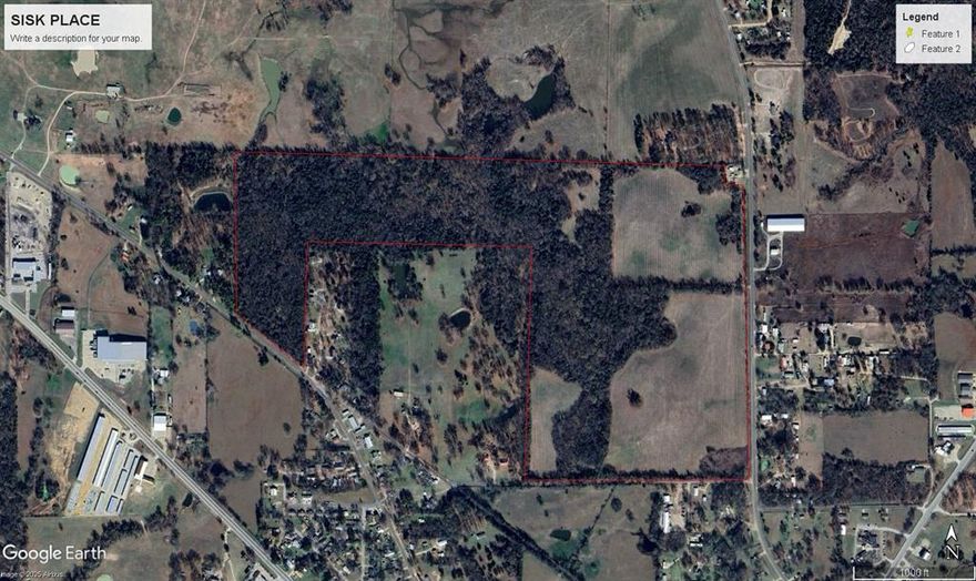 Hard to find, large tract with frontage on two F.M. roads and a county road. Great hay meadow, trees for cover for the wildlife, great hunting, just minutes for Lake Fork, Lake Tawakoni, just outside the city limits of Emory. This property has unlimited potential. Currently in hay production and hunting. Make your plans to invest in the future.