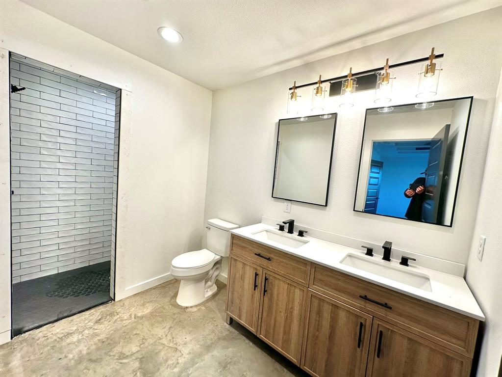 Sportsmans World 07 - Residential