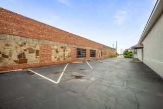 Original-Graham - Commercial Sale