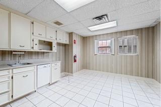 Original-Graham - Commercial Sale