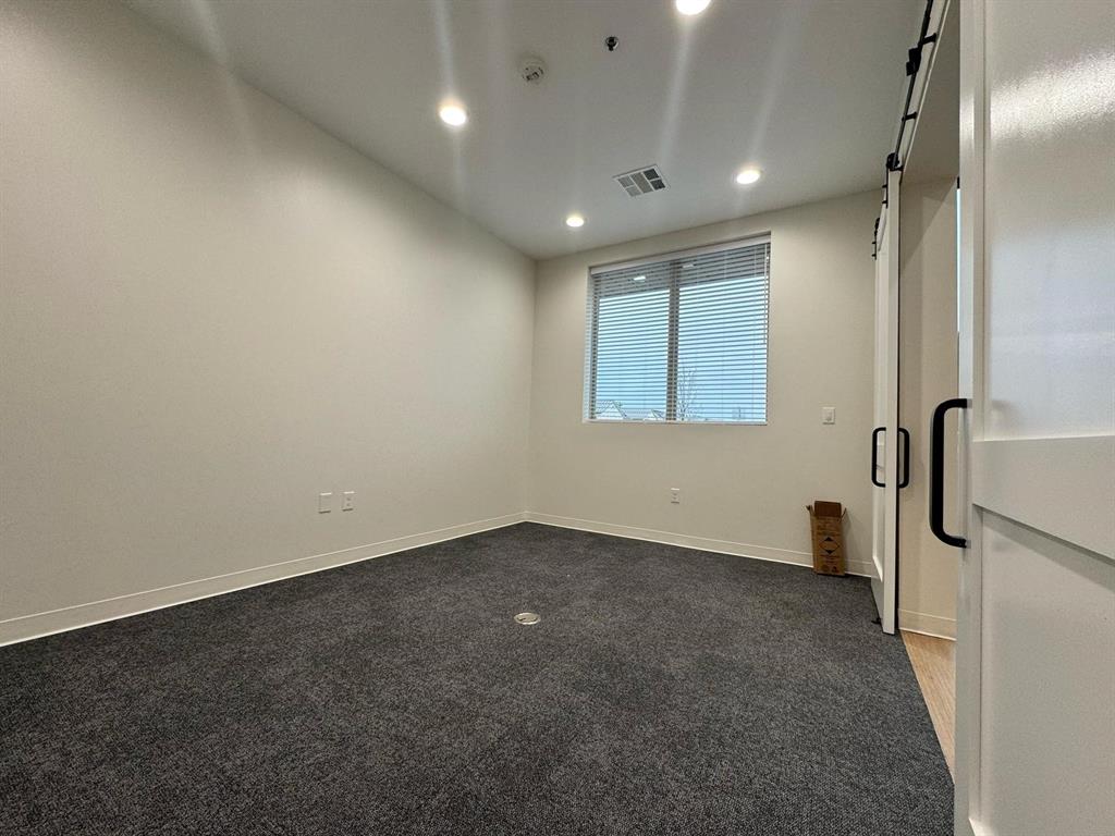 S11628 - Commercial Lease