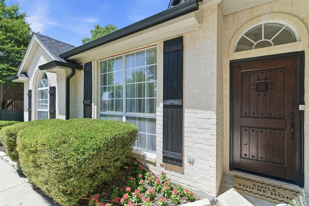 308 Aspen Court W