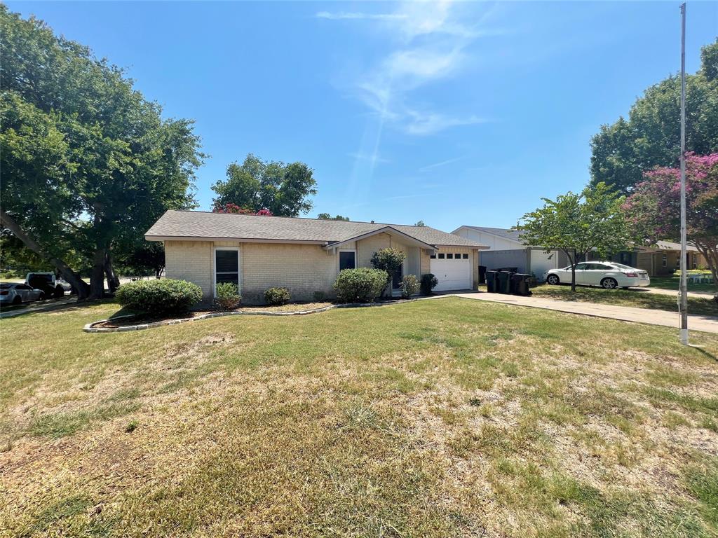 1920 Fairfield Drive